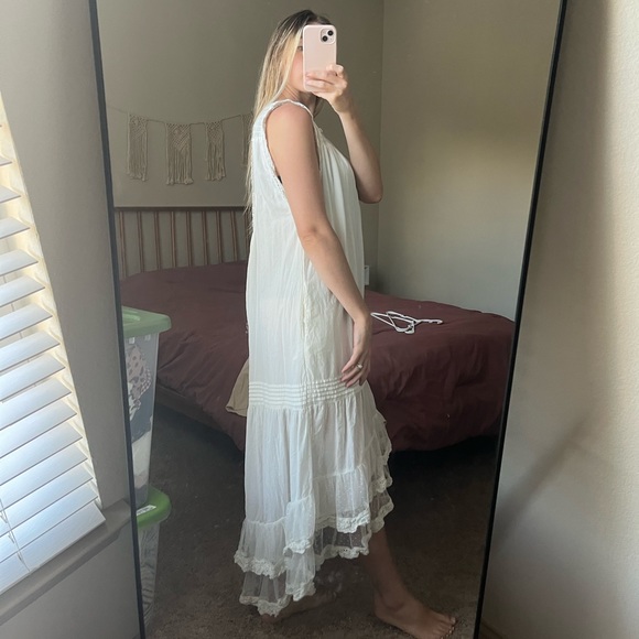 SOLD Free People Lace bottom midi dress - Picture 4 of 11